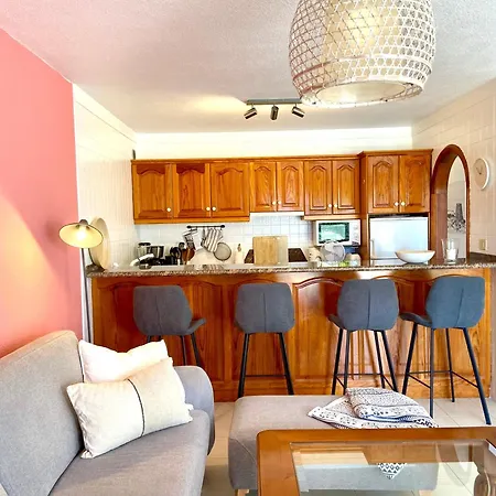 With Pool And Sea View * Акантиладо-де-Лос-Хигантес