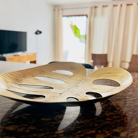 Апартаменты With Pool And Sea View *