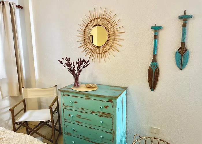 With Pool And Sea View *